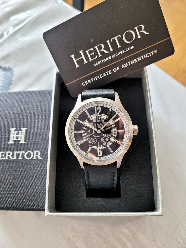 Heritor Men's Automatic Skeleton Dial Luminous Black Watch