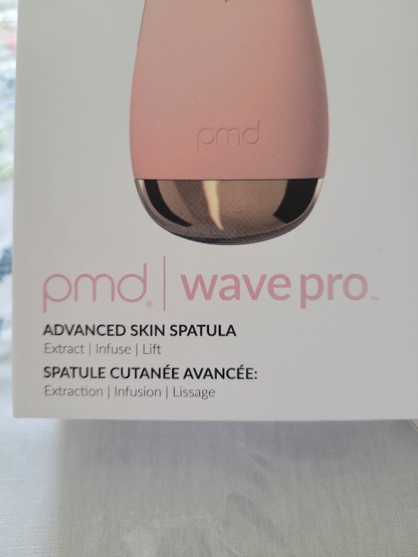 PMD Wave Pro Skin Spatula & Radiant Serum Bundle - photo 3