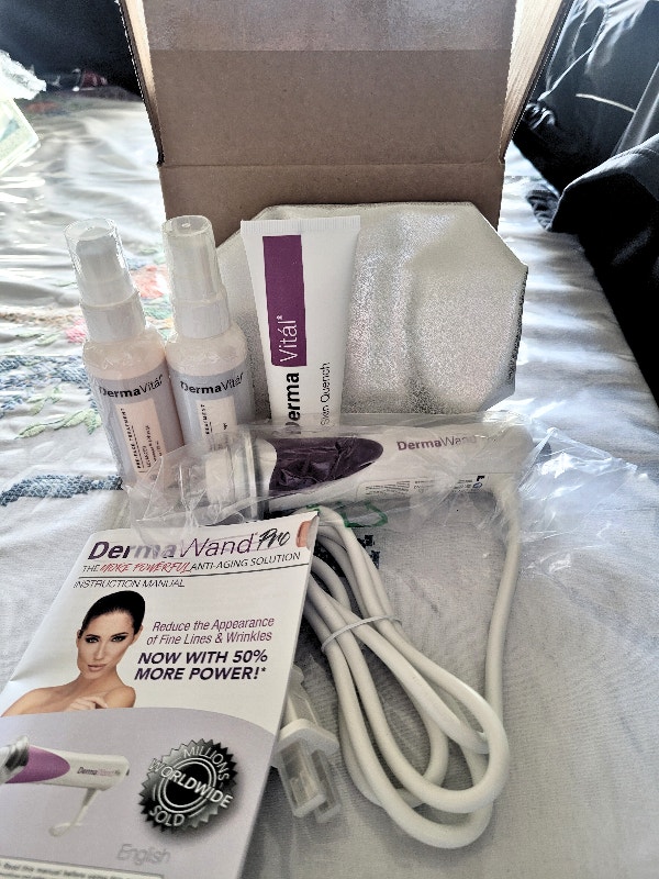DermaWand Pro Anti-Aging Device