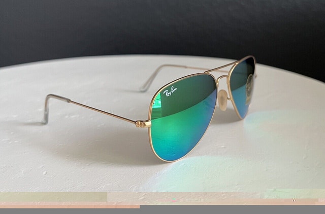 Ray-Ban RB3026 Aviator Flash Green Mirror Sunglasses