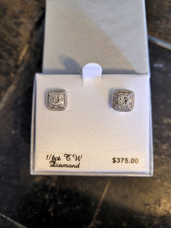 Diamond 1/6 Carat T.W Sterling Silver Square Stud Earrings - photo 5