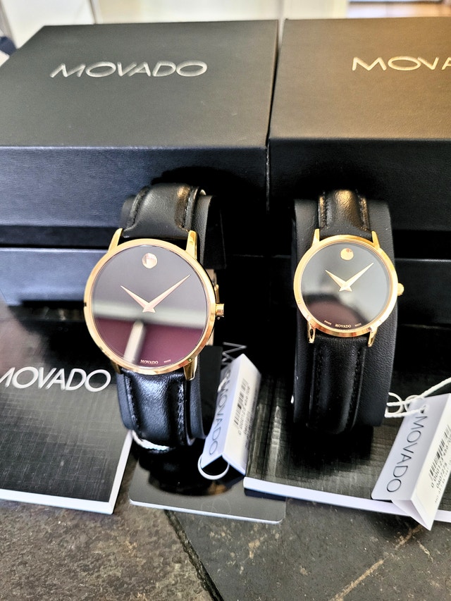 Movado Museum Classic His & Hers Leather Set Swiss Watches - photo 5