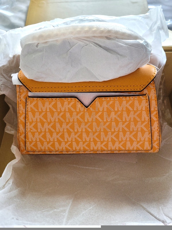 Michael Kors Women's Lita Small Leather Crossbody Bag - photo 4