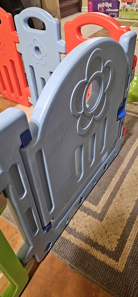 Baby Playpen - 14 Panels