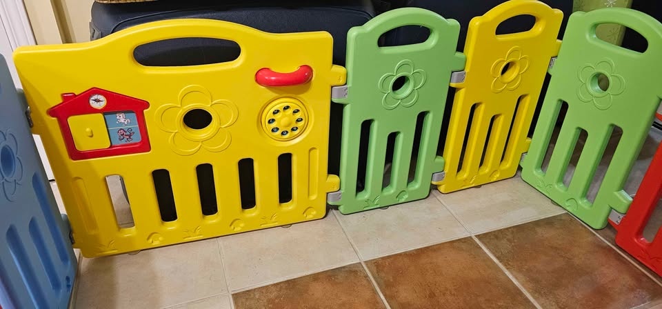 Baby Playpen - 14 Panels - photo 3