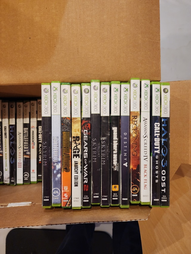 Xbox 360 Games - 36 Titles - photo 2