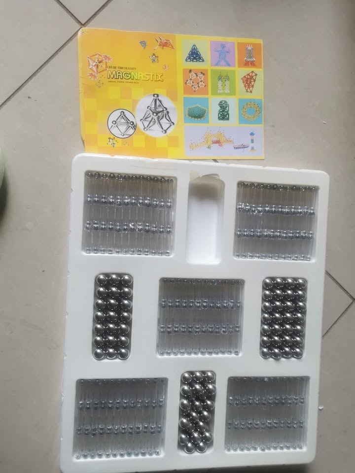 500 pc Magnetic Sticks and Balls Set - photo 2