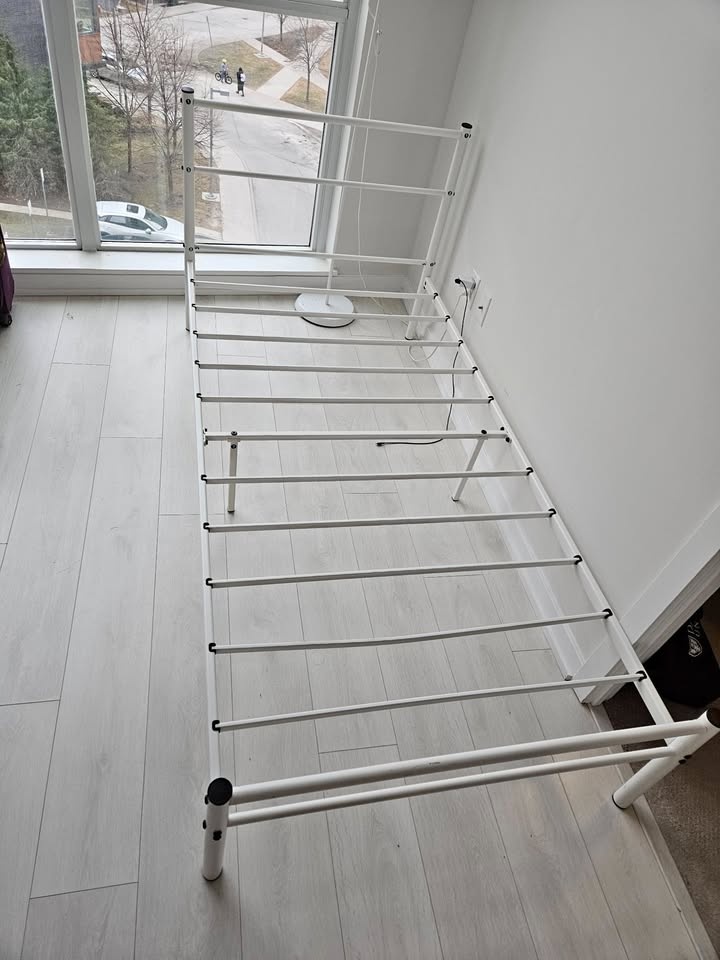 Zinus 12 inch Twin Bed Frame