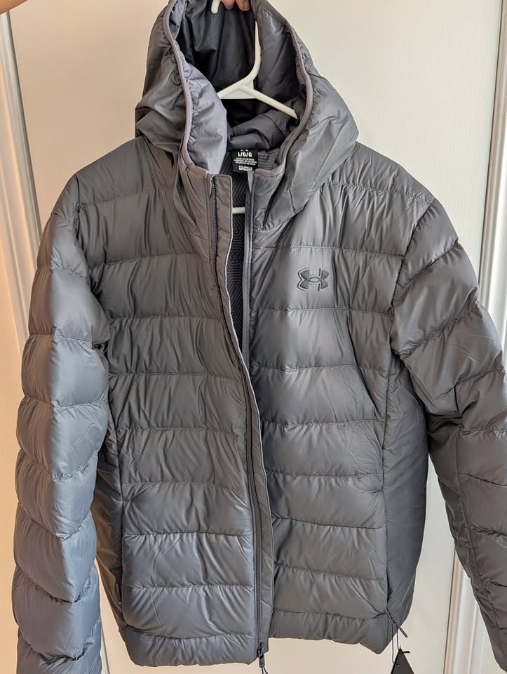 BRAND NEW Under Armour Legend Down Hooded Jacket - Grey (Size L)