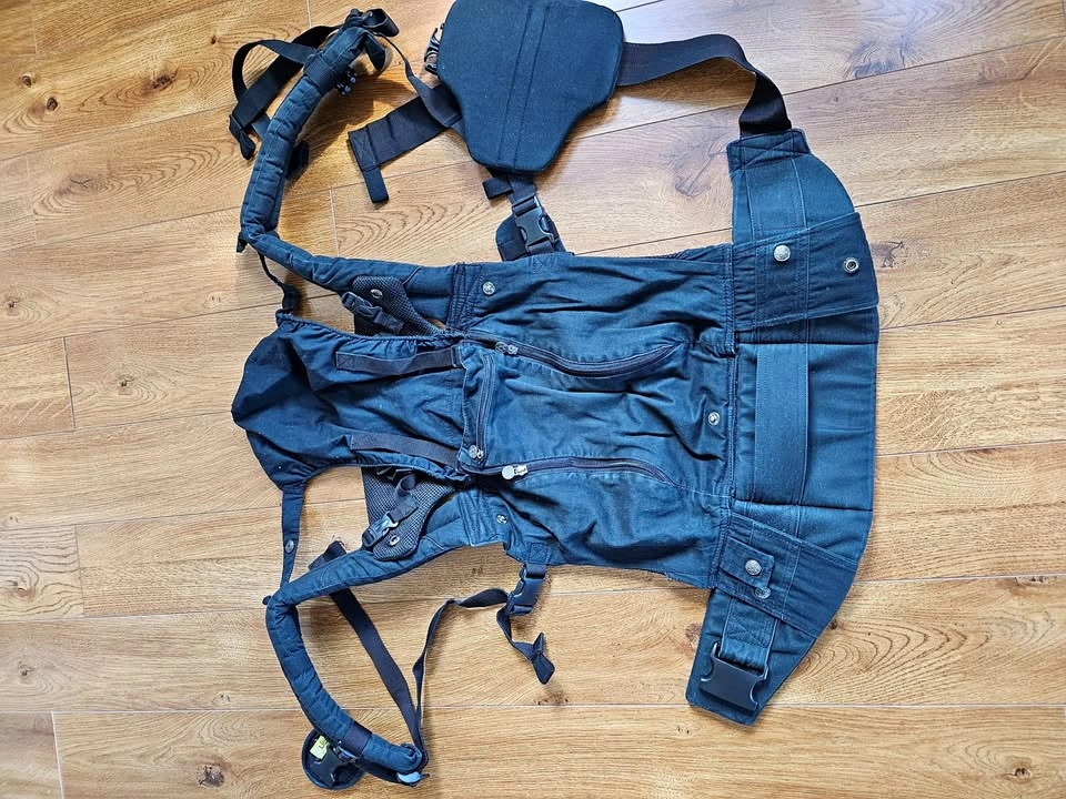 Lile Baby Carrier