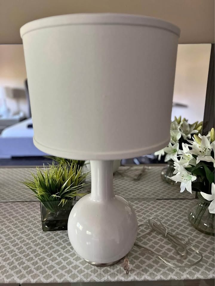 White ceramic table lamp - new open box
