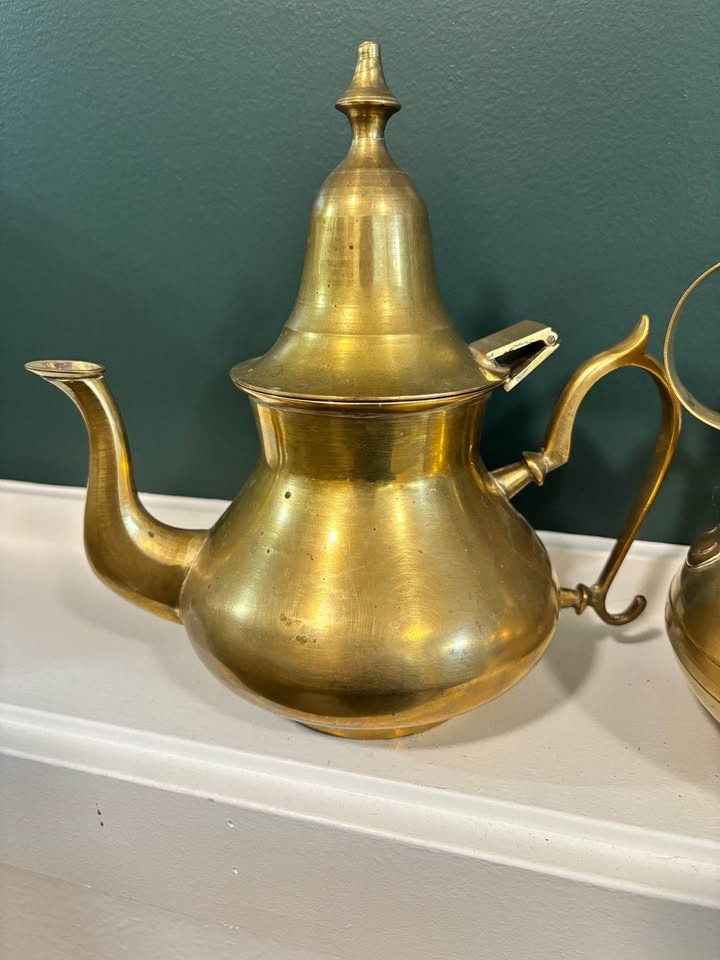 Vintage Brass Tea and Coffee kettles - photo 4