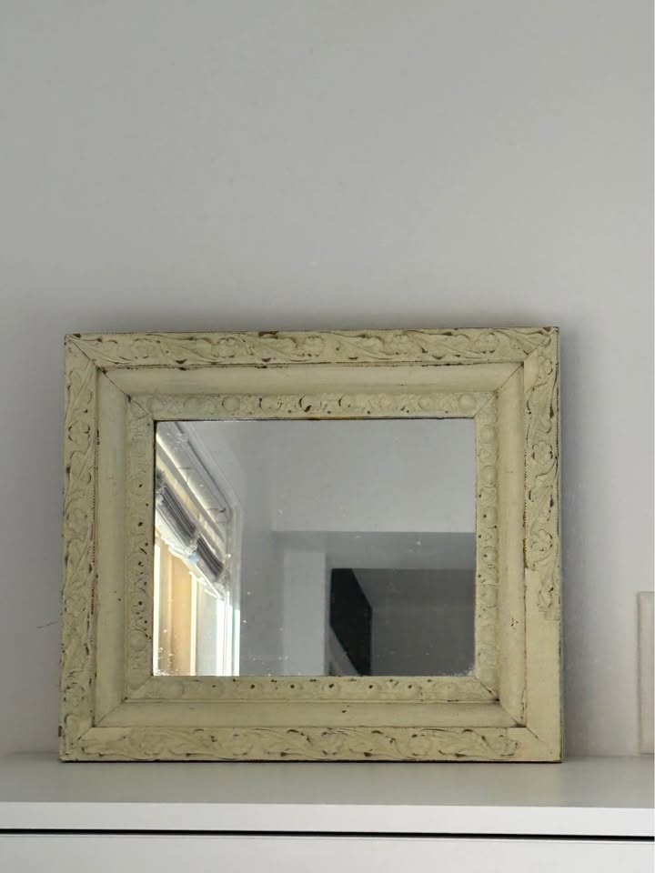 Small Shabby Chic Mirror - photo 2
