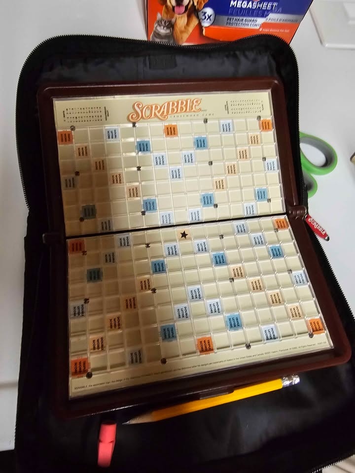 Scrabble compact for on the go - photo 3