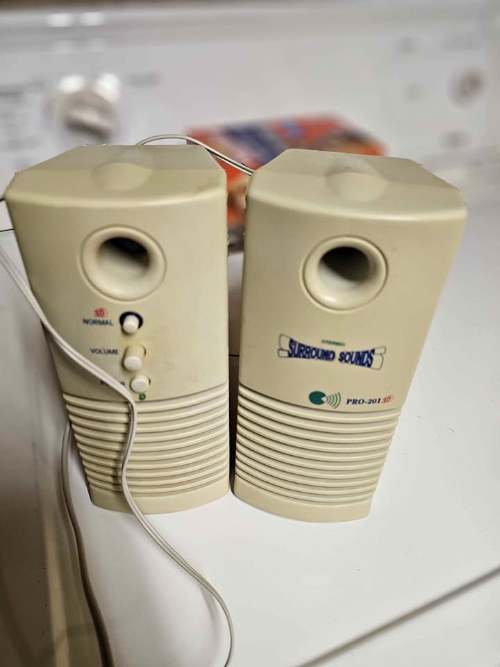 Old speakers surround sound