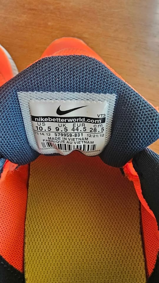 Nike Free 5.0 Running Shoes Size 10.5 - photo 3