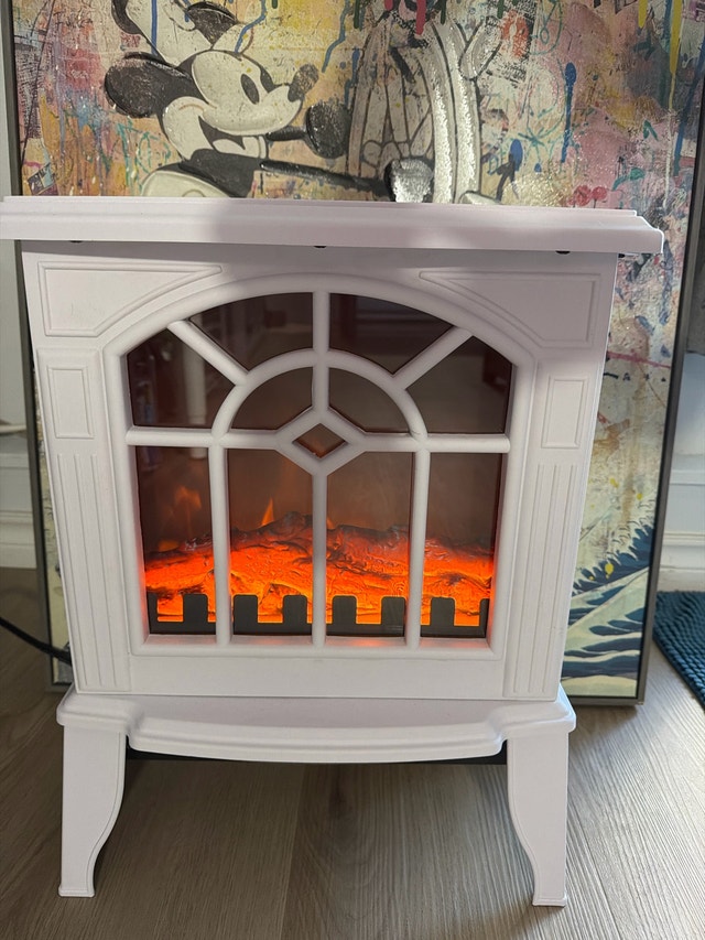 White Electric Fireplace - photo 3