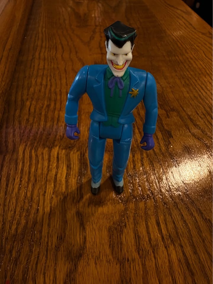 BATMAN the Animated Series JOKER blue suit 1995 kenner dc univer - photo 3