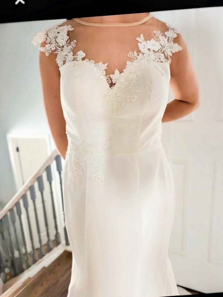 Mermaid Wedding Dress - photo 2