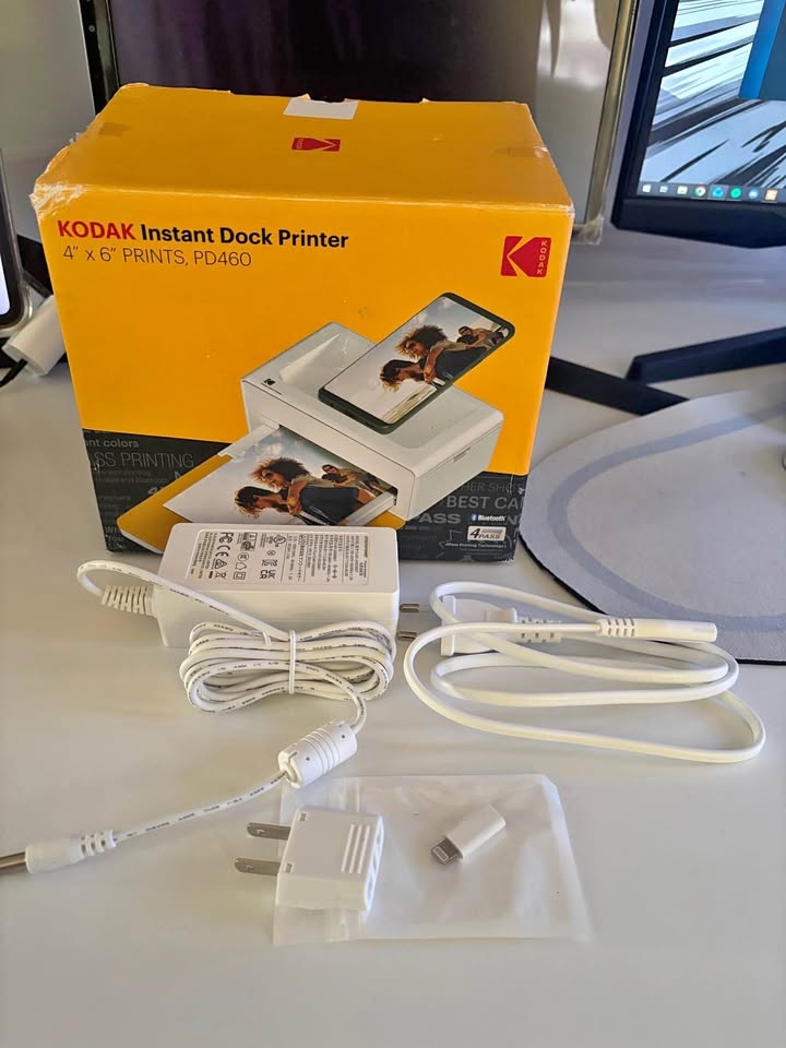 KODAK Dock Plus 4x6'' Photo Printer