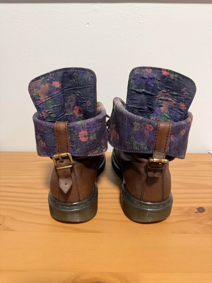 Dr. Martens Triumph Aimilita Aimee Fold Over Floral Boots - photo 5