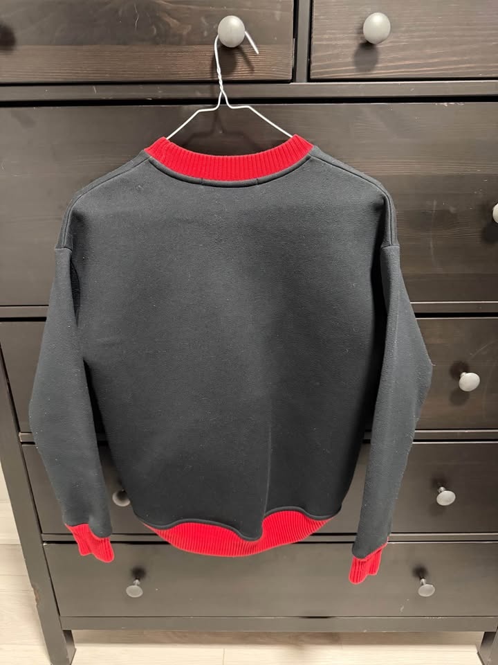 Être Cécile Black Fleece Drop-Tail Sweatshirt - Size M - photo 3