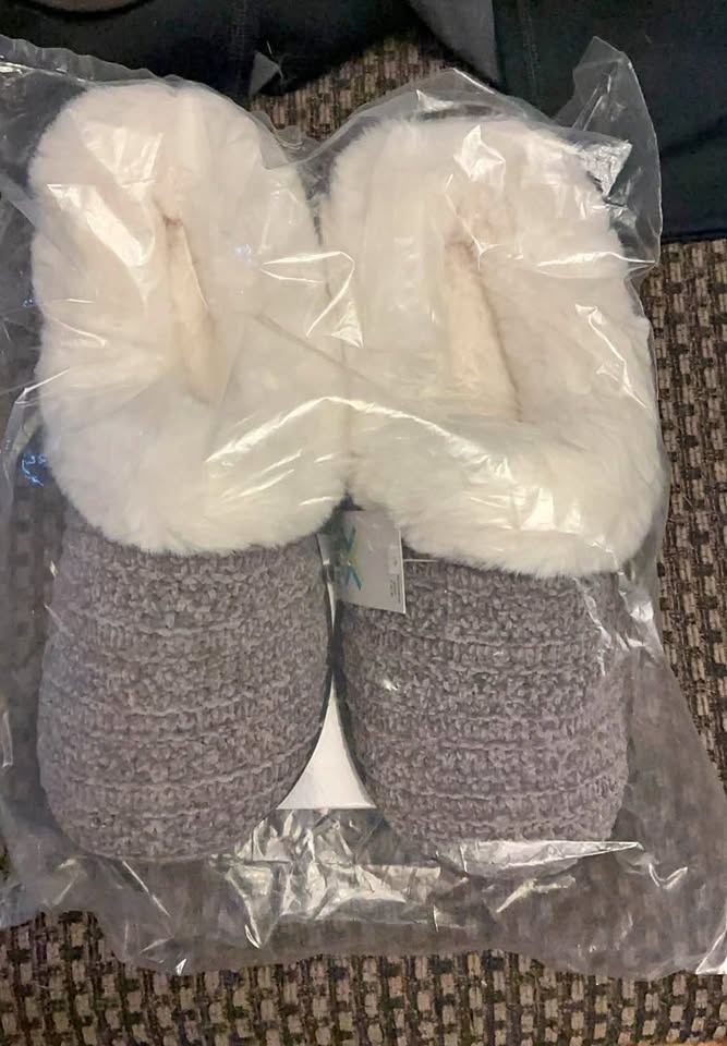 Woman’s slippers