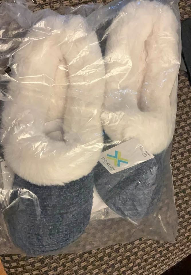 Woman’s slippers