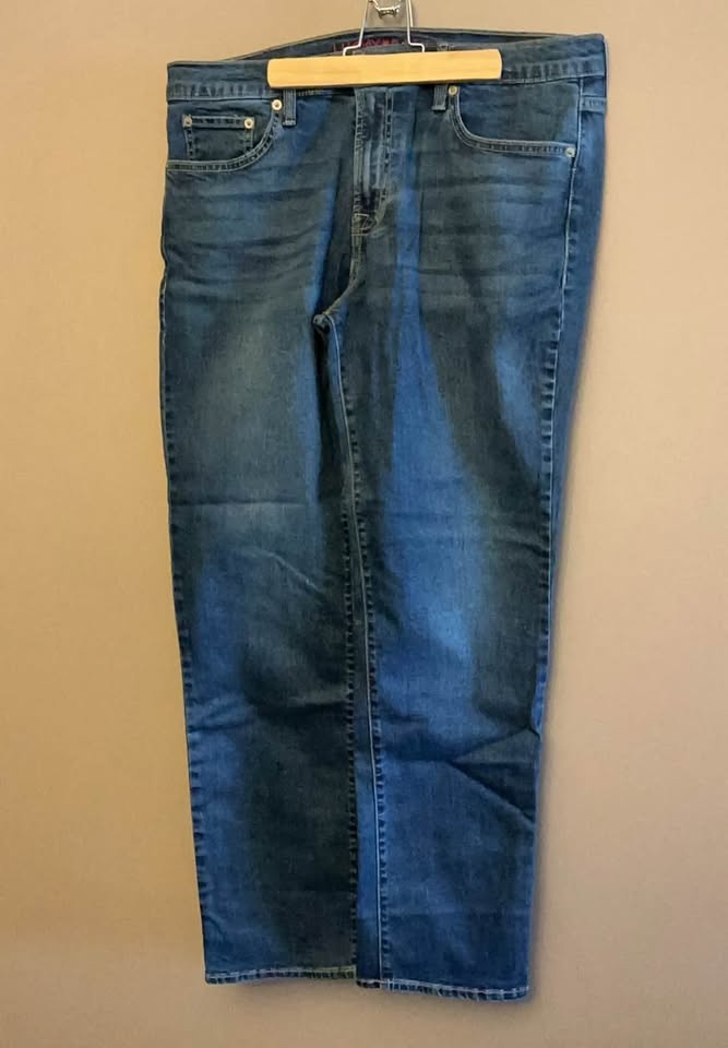 Woman’s jeans - photo 3