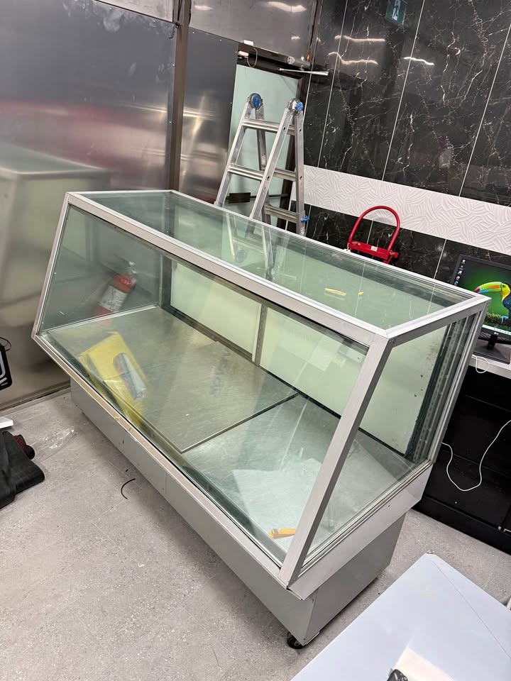Commercial Display Case 75in Long