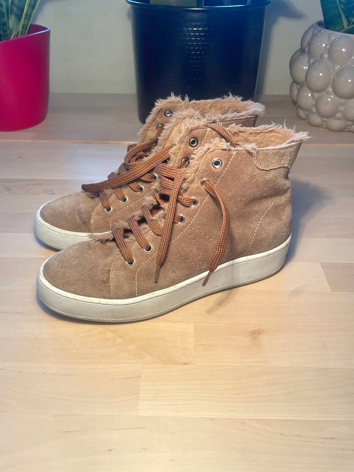 US 7 Matteo Sport Chestnut Suede Sneakers - Made in Italy