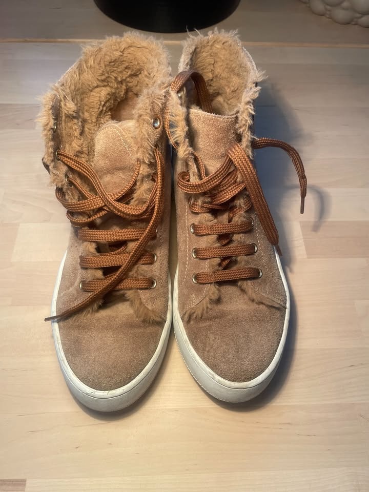 US 7 Matteo Sport Chestnut Suede Sneakers - Made in Italy - photo 2