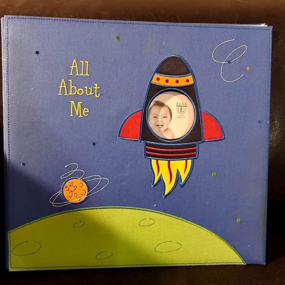 Personalized Child scrapbook - photo 3