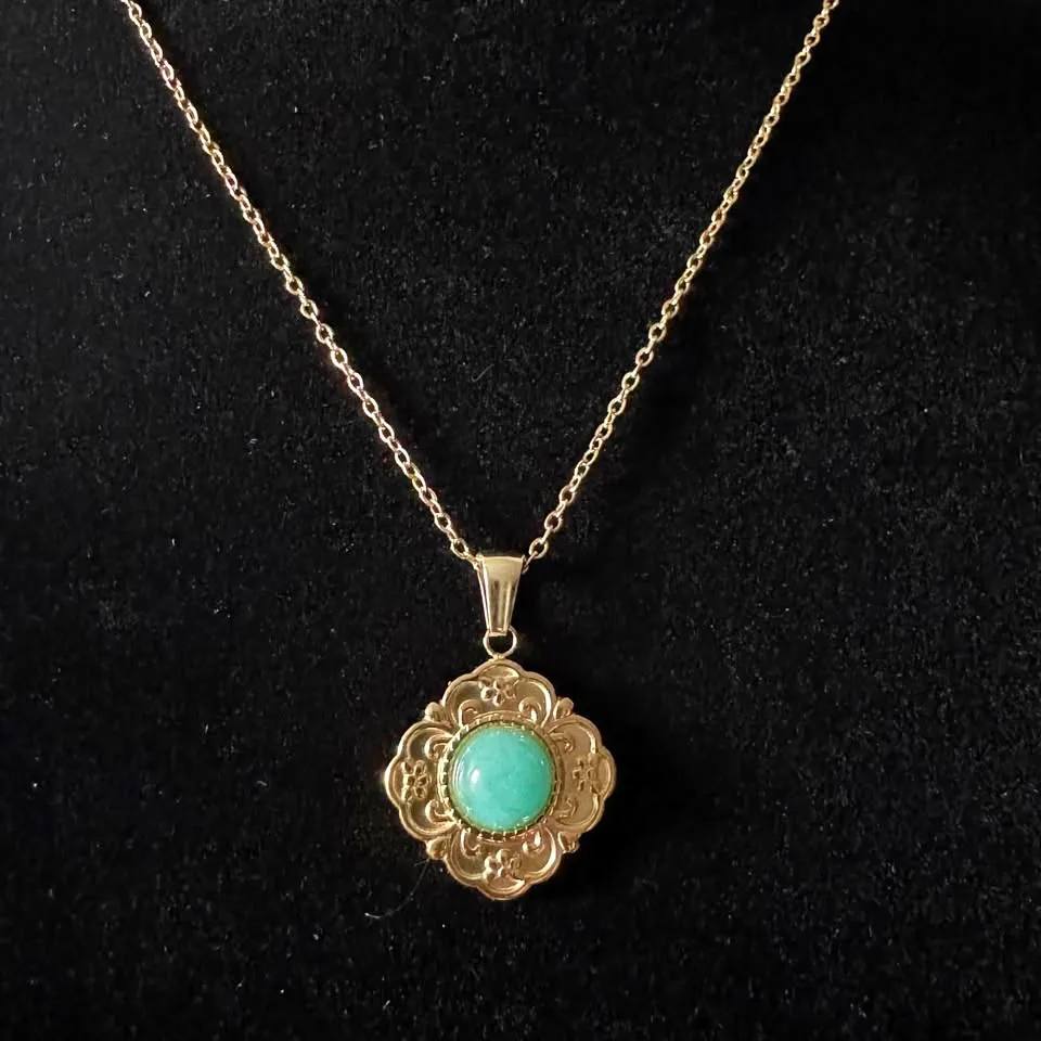 Blue Stone Cabochon Gold Plated Pendant Necklace thumbnail