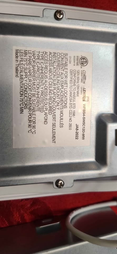 New 4 inch Square LED Ceiling Light - Full Box - photo 2