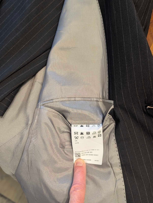 Hugo Boss Suit - photo 3