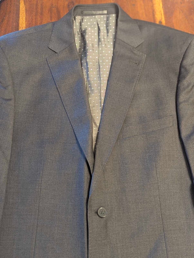 Boulevard Club Suit