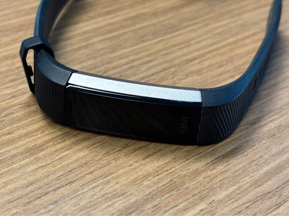 Fitbit Charge 5 - photo 5