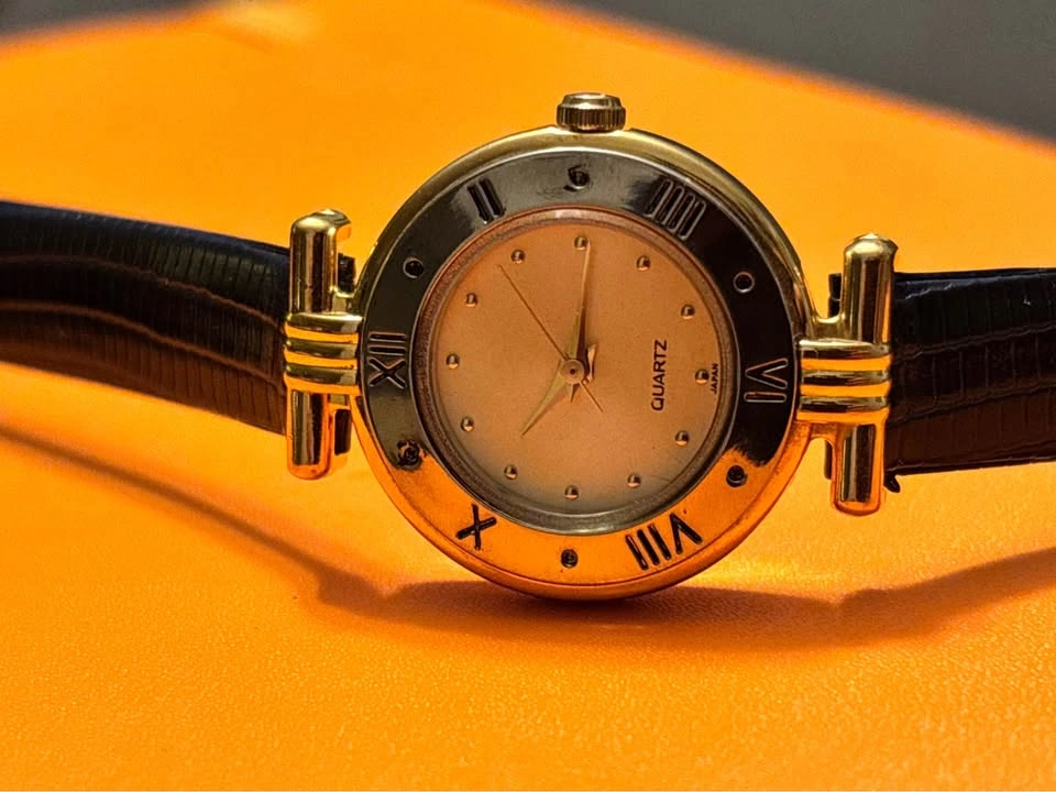 Noevir by Citizen Vintage Gold & Silver Tone Women's Watch - photo 4
