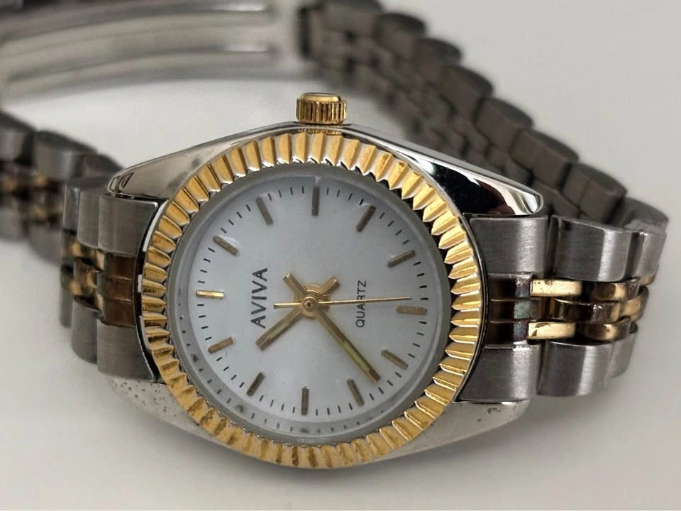 Aviva Gold and Silver Tone Quartz Watch for Women - photo 2