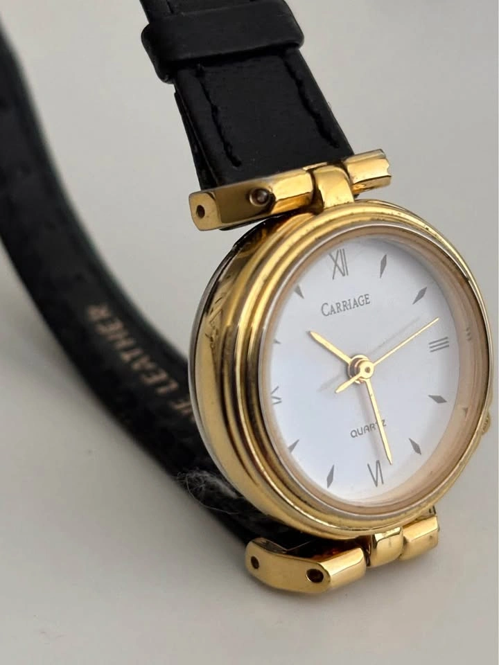 Carriage by Timex Gold Plated Women's Watch - New - photo 3
