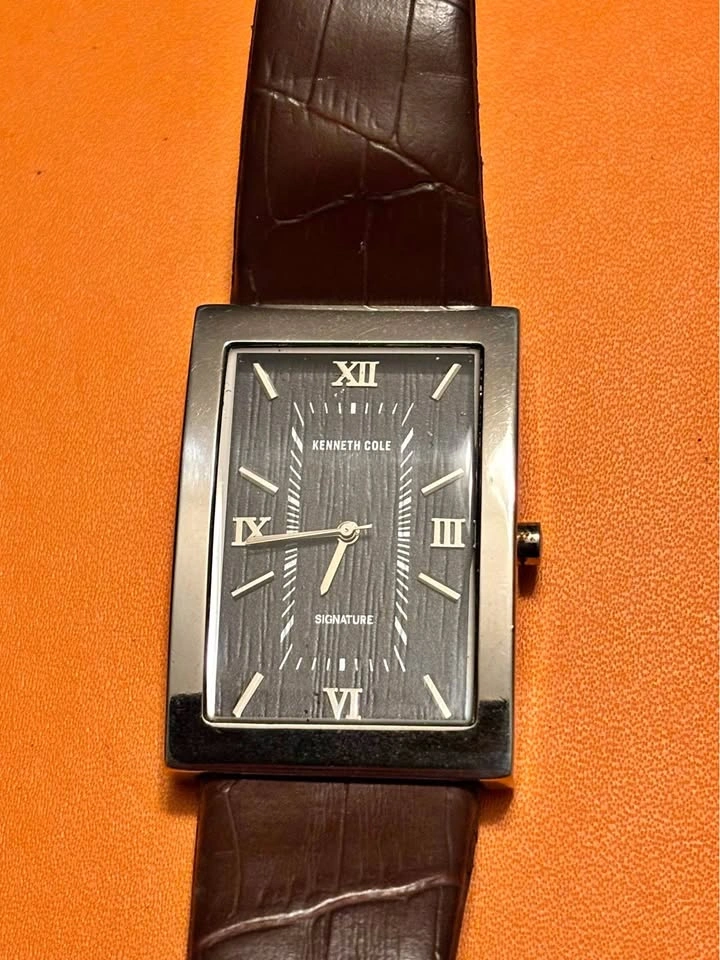Kenneth Cole Signature Watch - New Battery