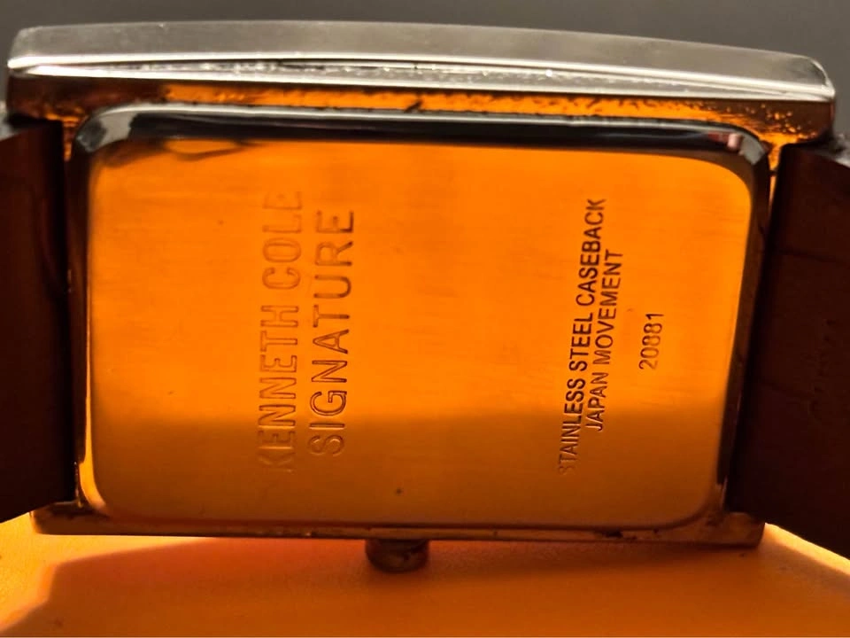 Kenneth Cole Signature Watch - New Battery - photo 5