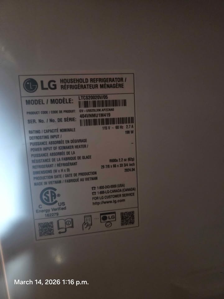 Modern LG Refrigerator (2024 Model) – Excellent Condition! - photo 4