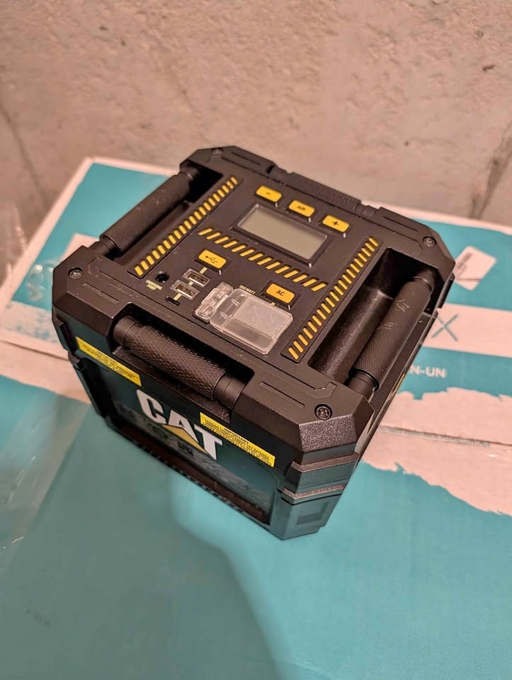 CAT 1750 A Lithium Power Station