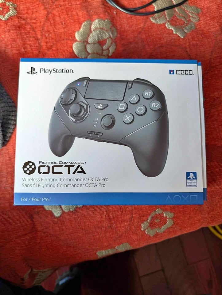 Hori PlayStation Fighting Commander OCTA Pro Wireless Controller