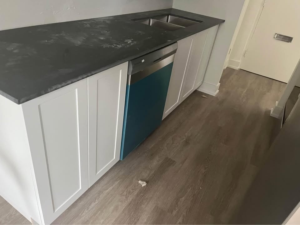 Quartz Countertops - photo 3