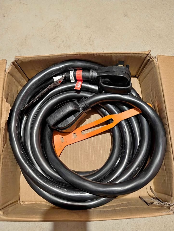 VEVOR NEMA 14-50 RV Extension Cord