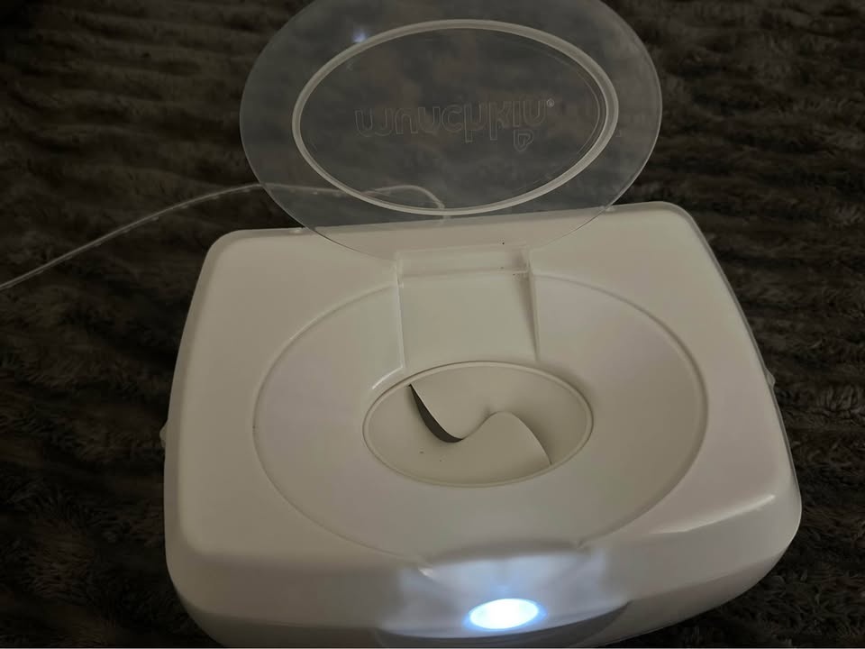 Munchkin Wipe Warmer - photo 3