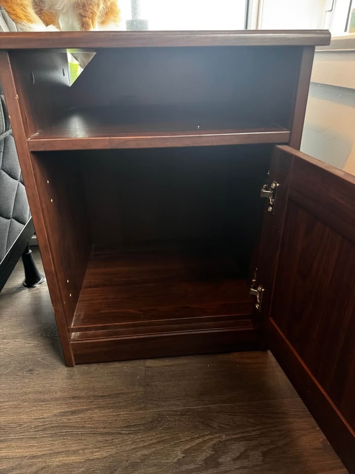 Bedside table/nightstand - photo 2